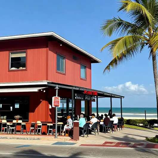 Stones Pub Aracaju: O Destino Perfeito para Música e Drinks