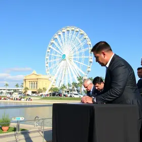 Prefeita Emília assina projeto que viabiliza polo turístico com roda polo turístico em Aracaju